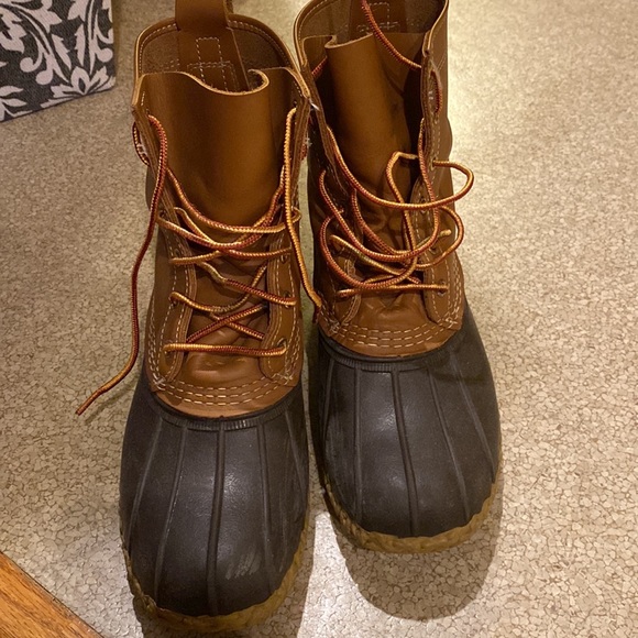 L.L. Bean boots - Picture 2 of 3